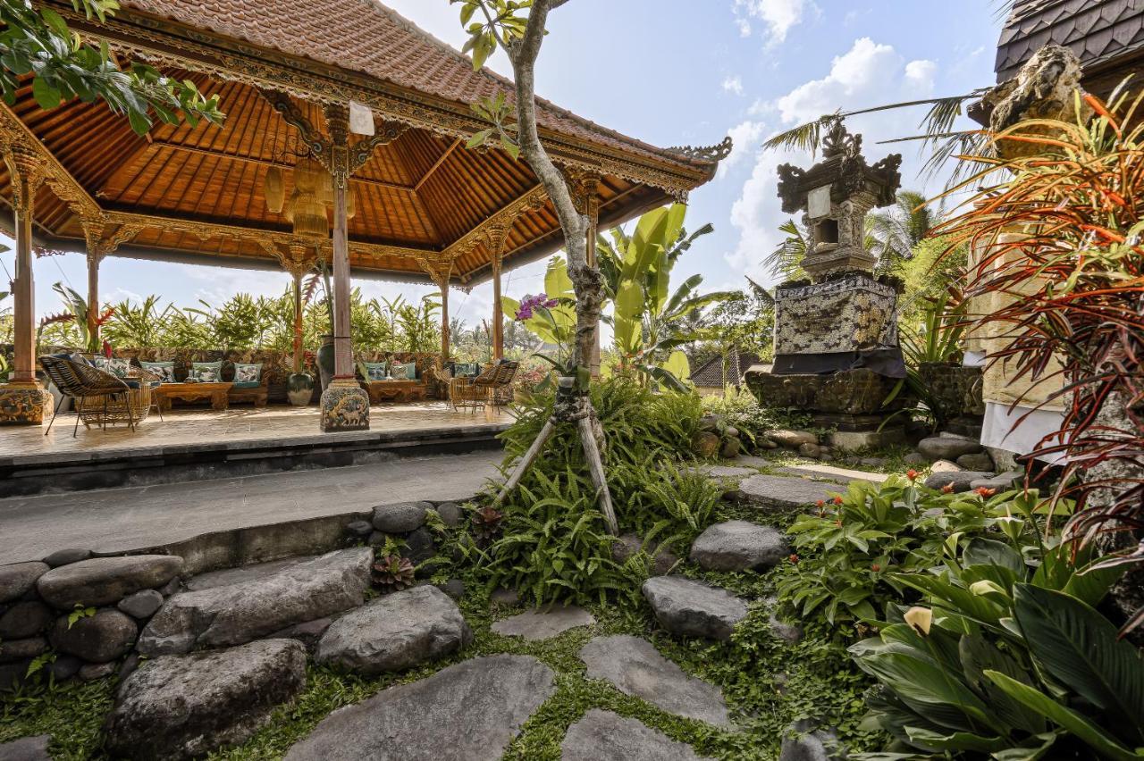Airsania Ubud Antique Villas Exterior foto