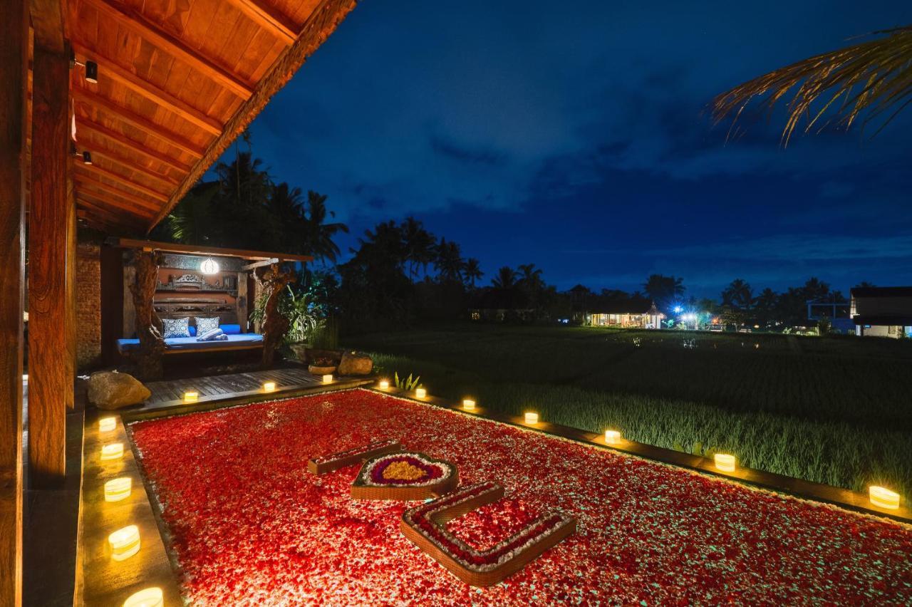 Airsania Ubud Antique Villas Exterior foto